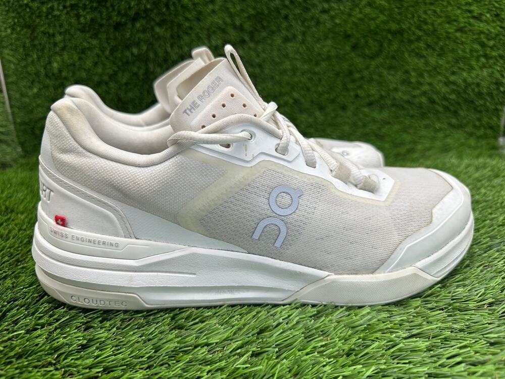 On Running The Roger Advantage Pro 3MF10271200 Athletic Sneaker Men 8 White Mesh